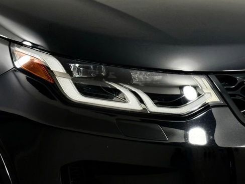 New 2025 Land Rover Discovery Sport S image 15