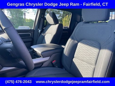 Used 2025 RAM 1500 Big Horn AWD/4WD image 42