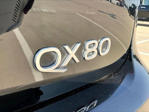 Certified 2025 INFINITI QX80 Luxe image 43