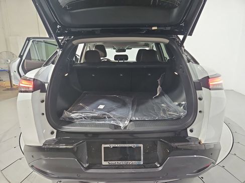 New 2026 Nissan Murano Platinum w/ Cargo Package image 22