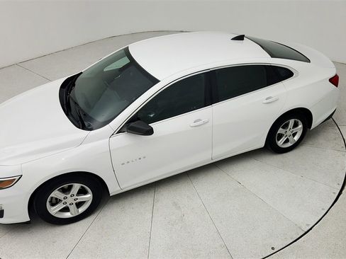 Certified 2019 Chevrolet Malibu LS image 33