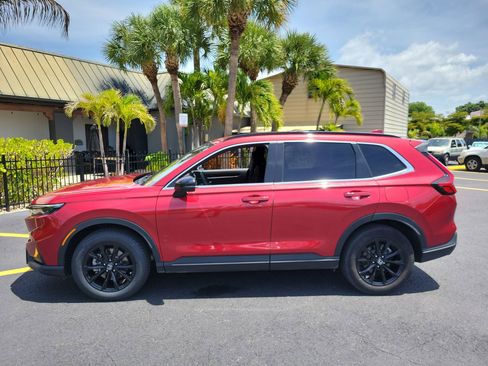Used 2023 Honda CR-V Sport image 9