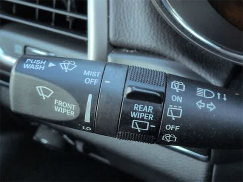 Used 2021 Jeep Grand Cherokee Limited w/ Premium Lighting Group image 27