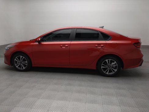 Used 2024 Kia Forte LXS FWD image 3