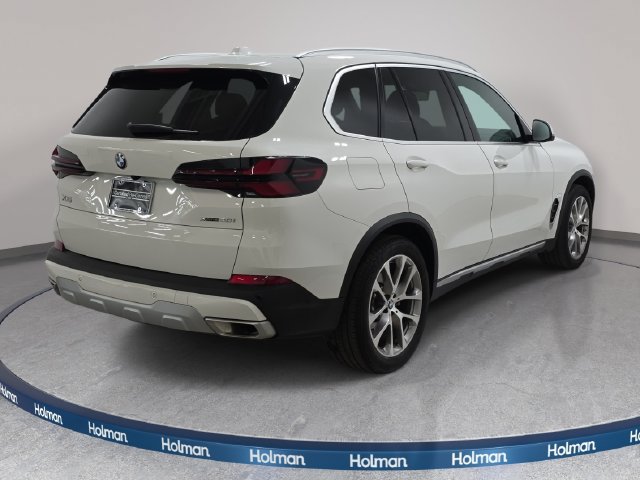 Certified 2024 BMW X5 xDrive40i w/ Premium Package AWD/4WD image 5
