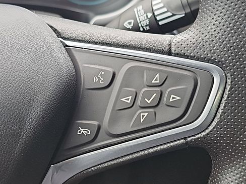Used 2022 Chevrolet Malibu LT FWD image 22