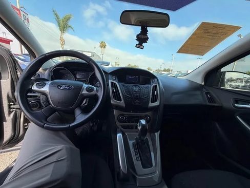 Used 2012 Ford Focus SEL FWD image 6
