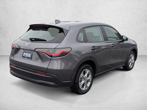 Used 2025 Honda HR-V LX image 5