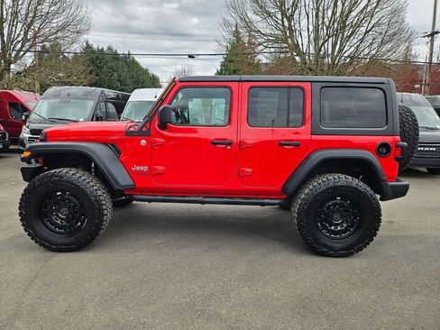 Certified 2018 Jeep Wrangler Unlimited Sport S image 4