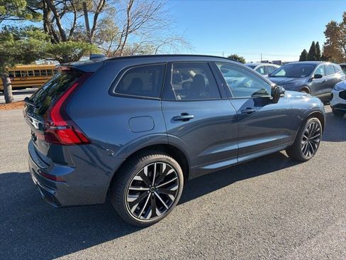 New 2026 Volvo XC60 B5 Ultra w/ Protection Package Premier image 3