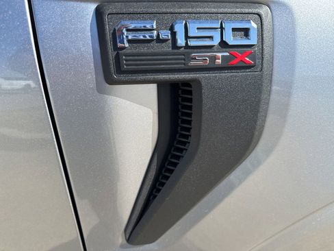 Used 2022 Ford F150 XL w/ STX Appearance Package image 17