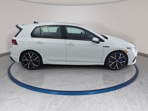Certified 2024 Volkswagen Golf R AWD/4WD image 4