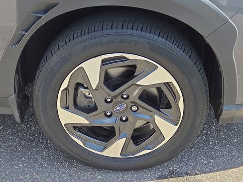 Used 2024 Subaru Crosstrek 2.5i Limited image 8