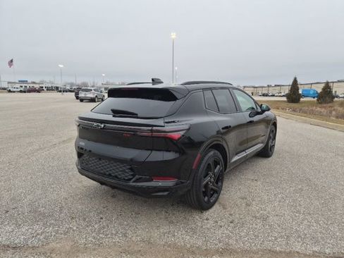 Used 2025 Chevrolet Equinox EV RS image 5