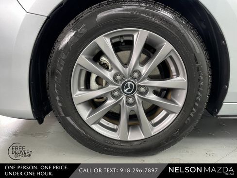 Used 2021 MAZDA MAZDA3 Sedan image 11