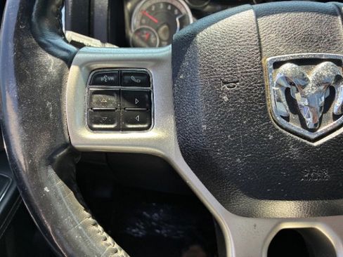 Used 2017 RAM 3500 Laramie image 17