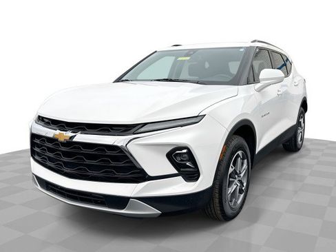 Certified 2024 Chevrolet Blazer LT w/ Convenience Package image 1