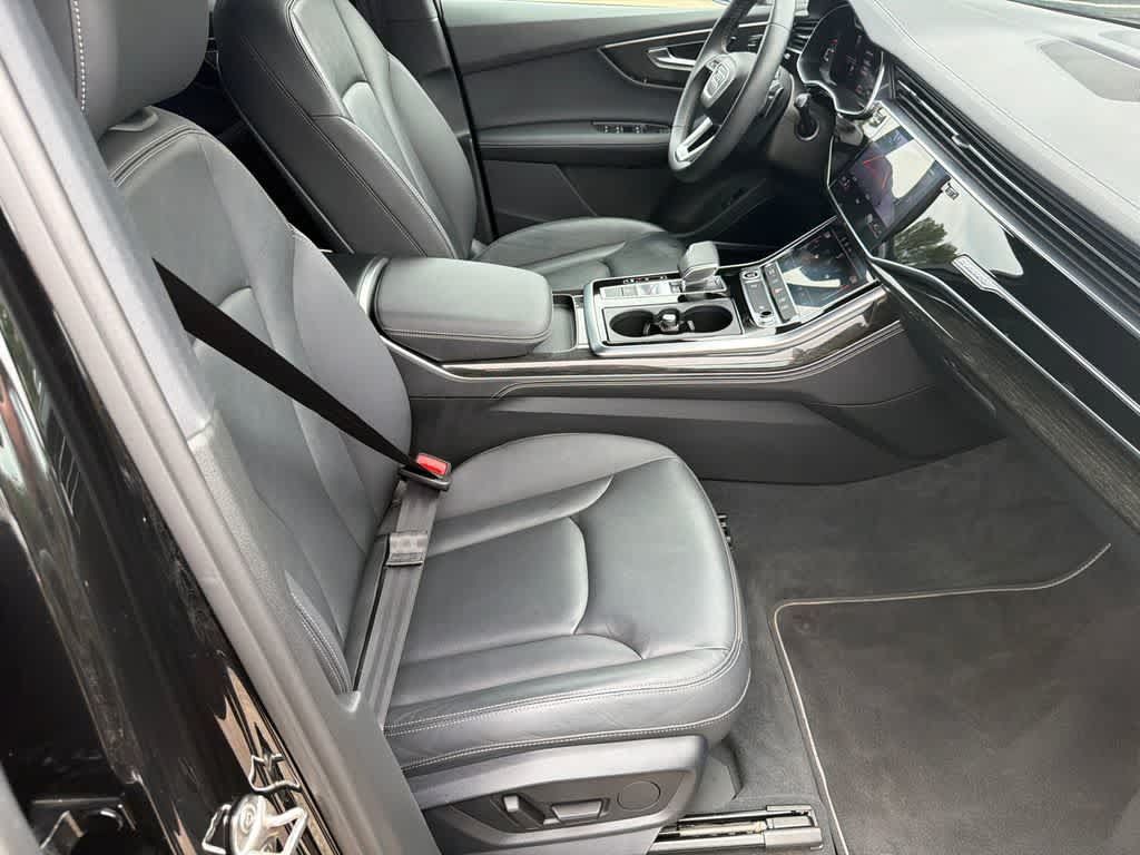 Used 2025 Audi Q7 3.0T Premium Plus AWD/4WD image 12