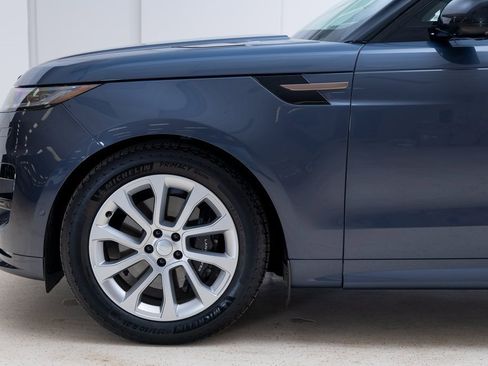 Used 2024 Land Rover Range Rover Sport Dynamic SE image 44