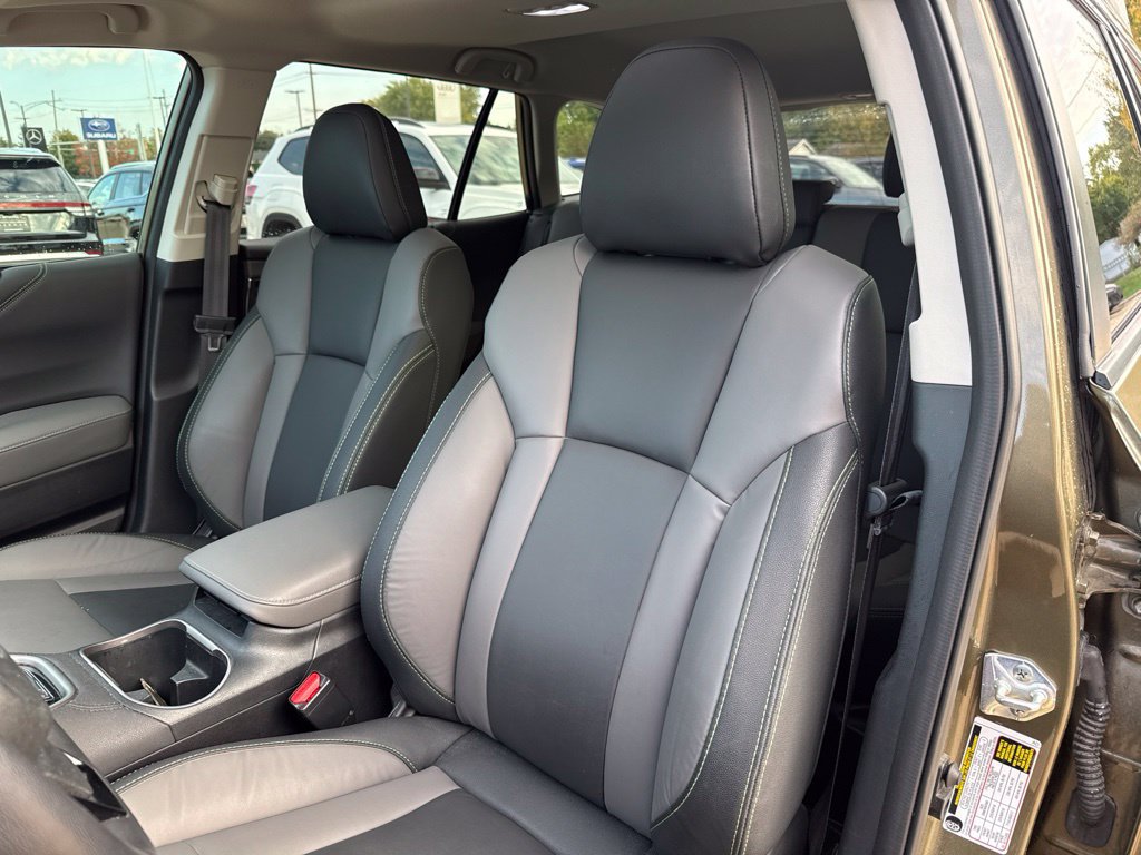 Used 2024 Subaru Outback Onyx Edition AWD/4WD image 5