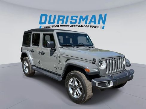 Used 2022 Jeep Wrangler Unlimited Sahara w/ LED Lighting Group AWD/4WD image 1