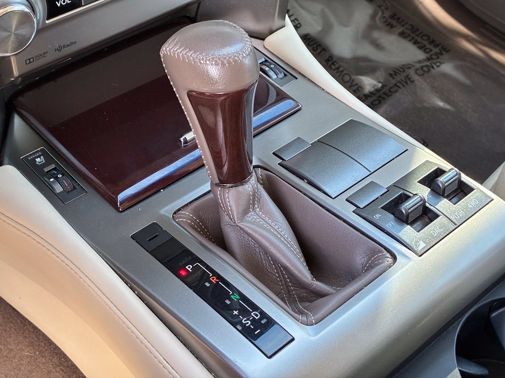 Used 2019 Lexus GX 460 Premium w/ Premium Package AWD/4WD image 27