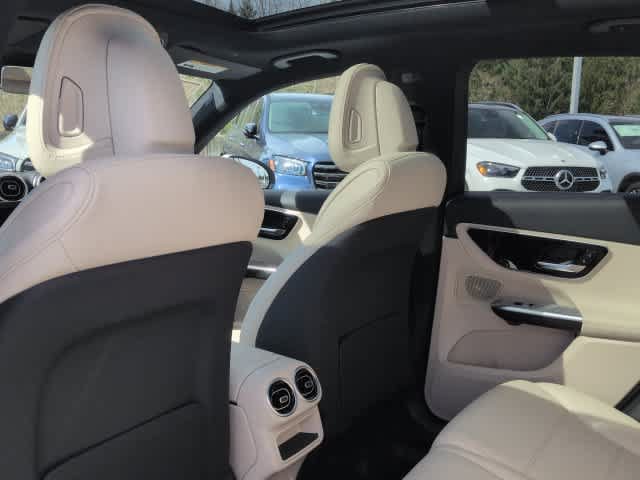 Certified 2026 Mercedes-Benz GLC 300 4MATIC image 18
