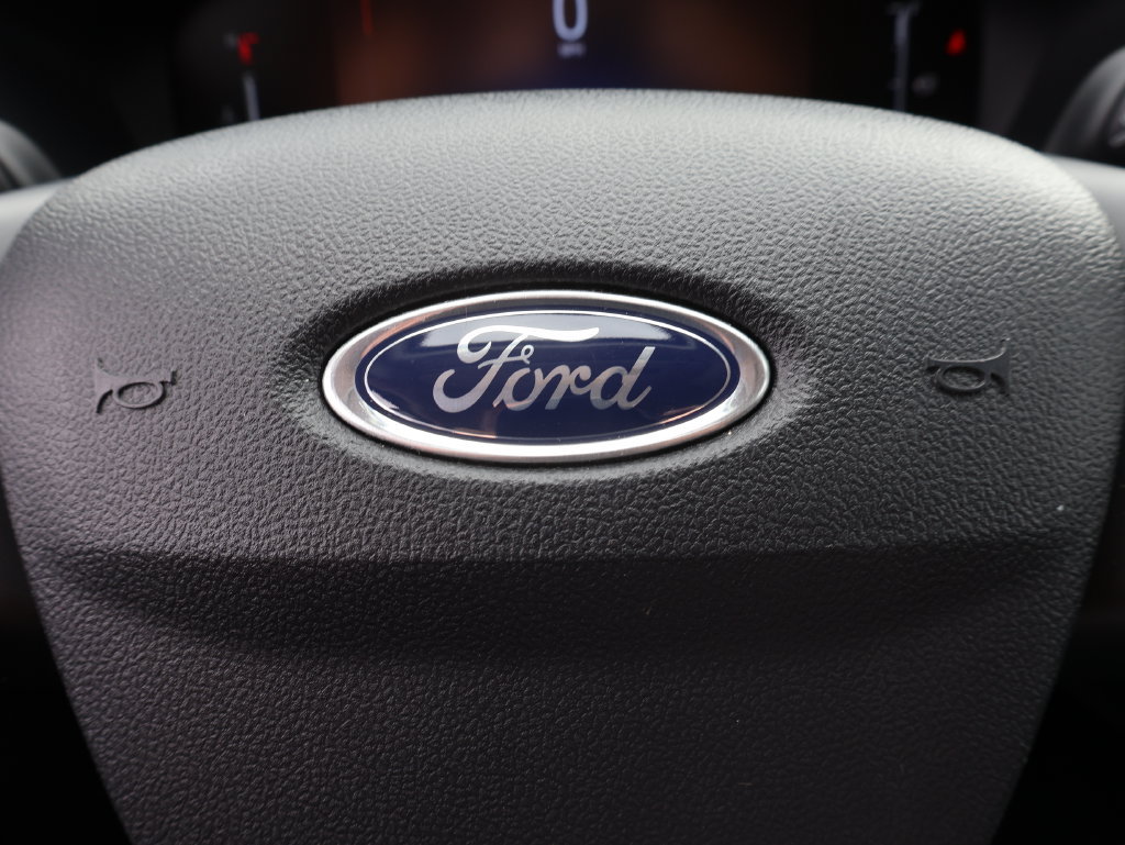 Used 2025 Ford Escape Active AWD/4WD image 25