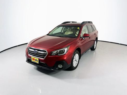 Used 2018 Subaru Outback 2.5i Premium image 5