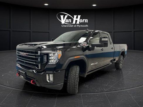 Used 2023 GMC Sierra 3500 AT4 w/ AT4 Preferred Package AWD/4WD image 3