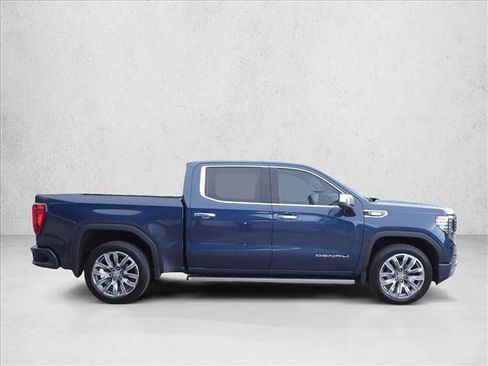 Used 2023 GMC Sierra 1500 Denali w/ Denali Reserve Package image 5