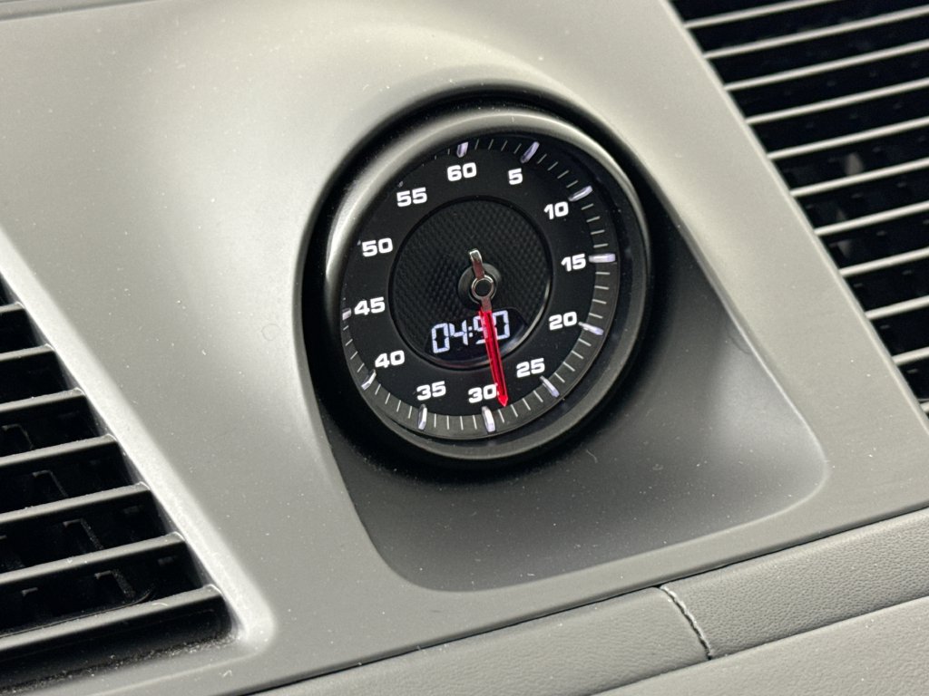 Certified 2023 Porsche Cayenne Turbo AWD/4WD image 17