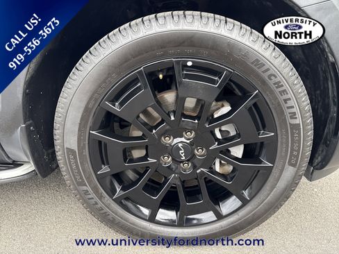 Used 2022 Kia Telluride SX w/ SX Prestige Package AWD/4WD image 9