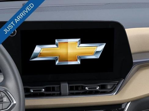 New 2026 Chevrolet Equinox ACTIV w/ Convenience Package III image 20