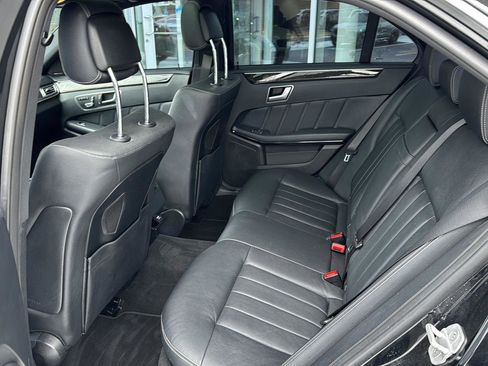Used 2016 Mercedes-Benz E 400 E 400 image 9