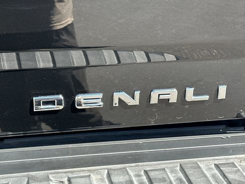 Used 2015 GMC Sierra 2500 Denali w/ Duramax Plus Package AWD/4WD image 49