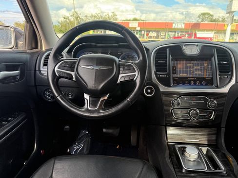 Used 2015 Chrysler 300 Limited w/ 300 Premium Group image 32