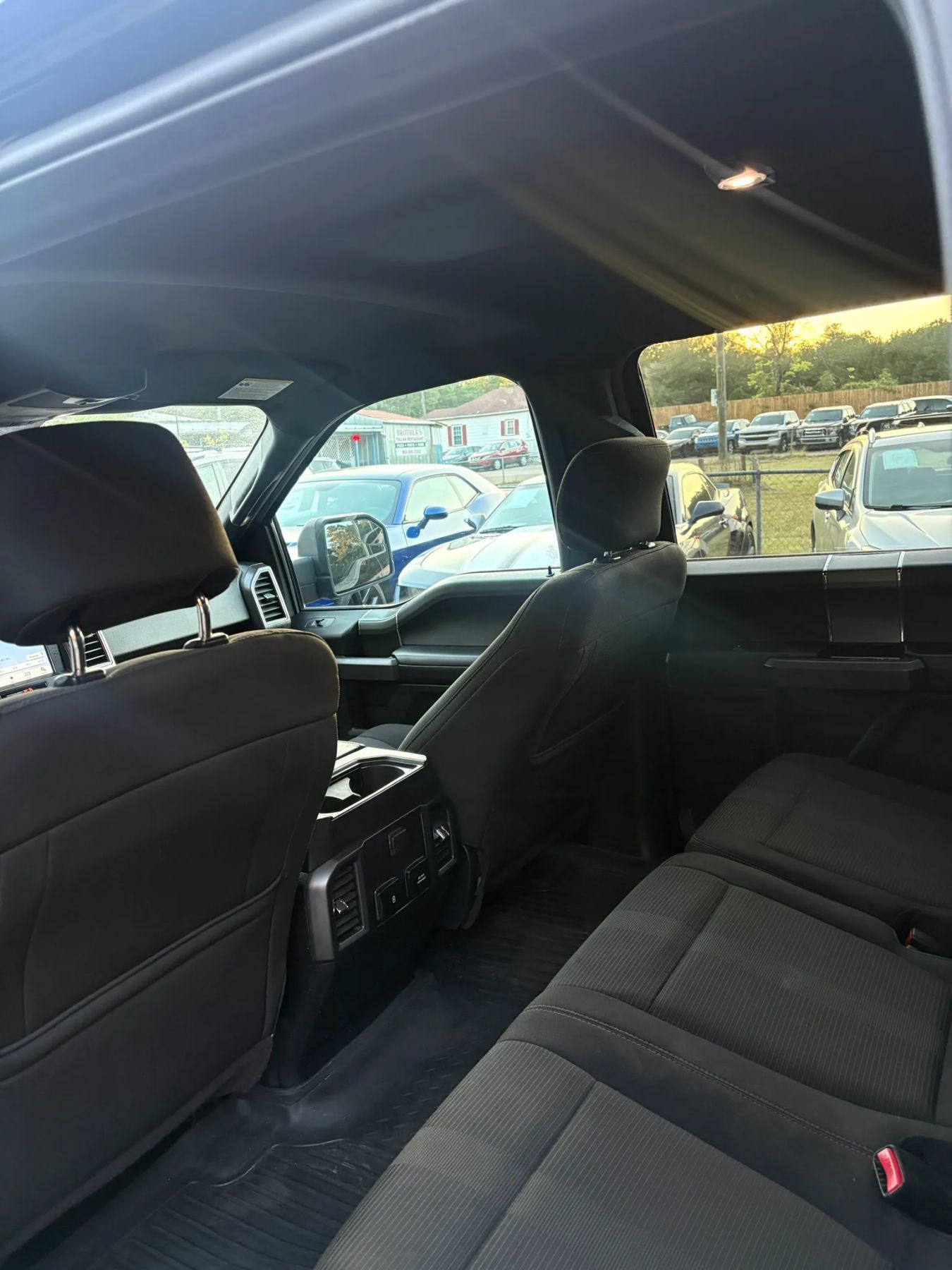 Used 2017 Ford F150 XLT w/ Equipment Group 302A Luxury AWD/4WD image 27