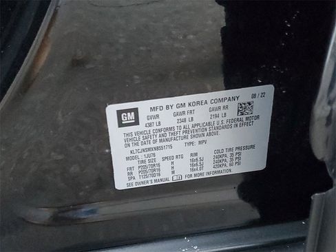 Used 2022 Chevrolet Trax LS w/ Tint and Cruise Package image 30