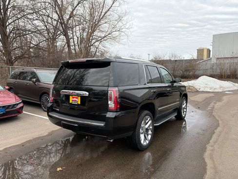 Used 2018 GMC Yukon Denali w/ Open Road Package image 2