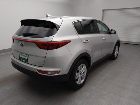 Used 2017 Kia Sportage LX FWD image 6