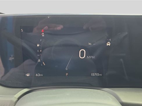 Used 2025 Buick Encore GX Sport Touring w/ Advanced Technology Package AWD/4WD image 10