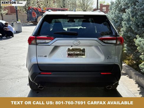 Used 2025 Toyota RAV4 XLE Premium AWD/4WD image 7
