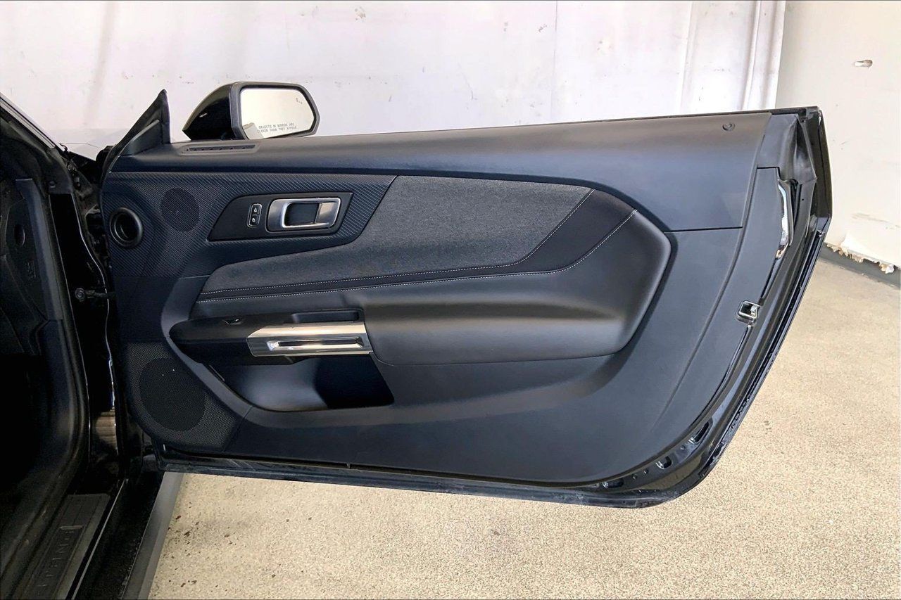 Used 2024 Ford Mustang GT RWD image 25