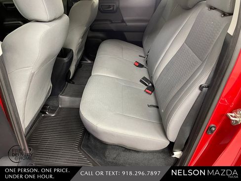 Used 2019 Toyota Tacoma SR image 33