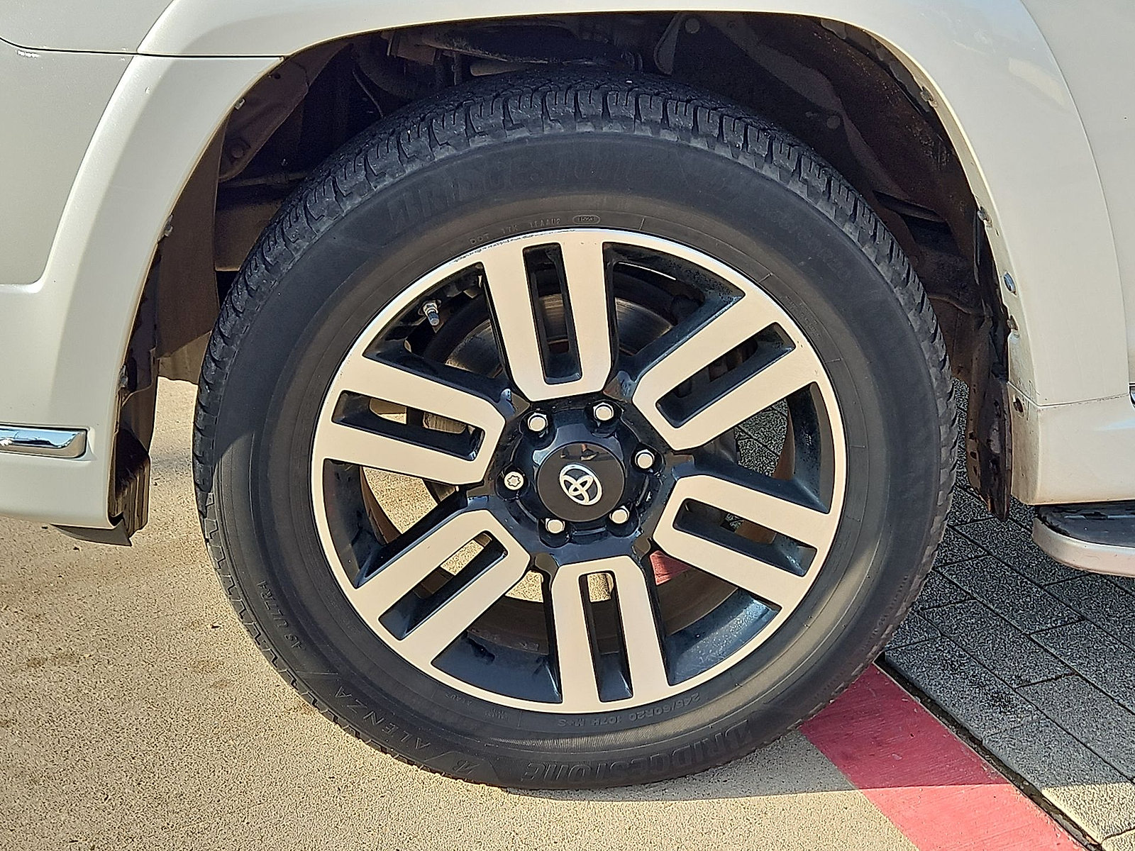 Used 2015 Toyota 4Runner Limited AWD/4WD image 11