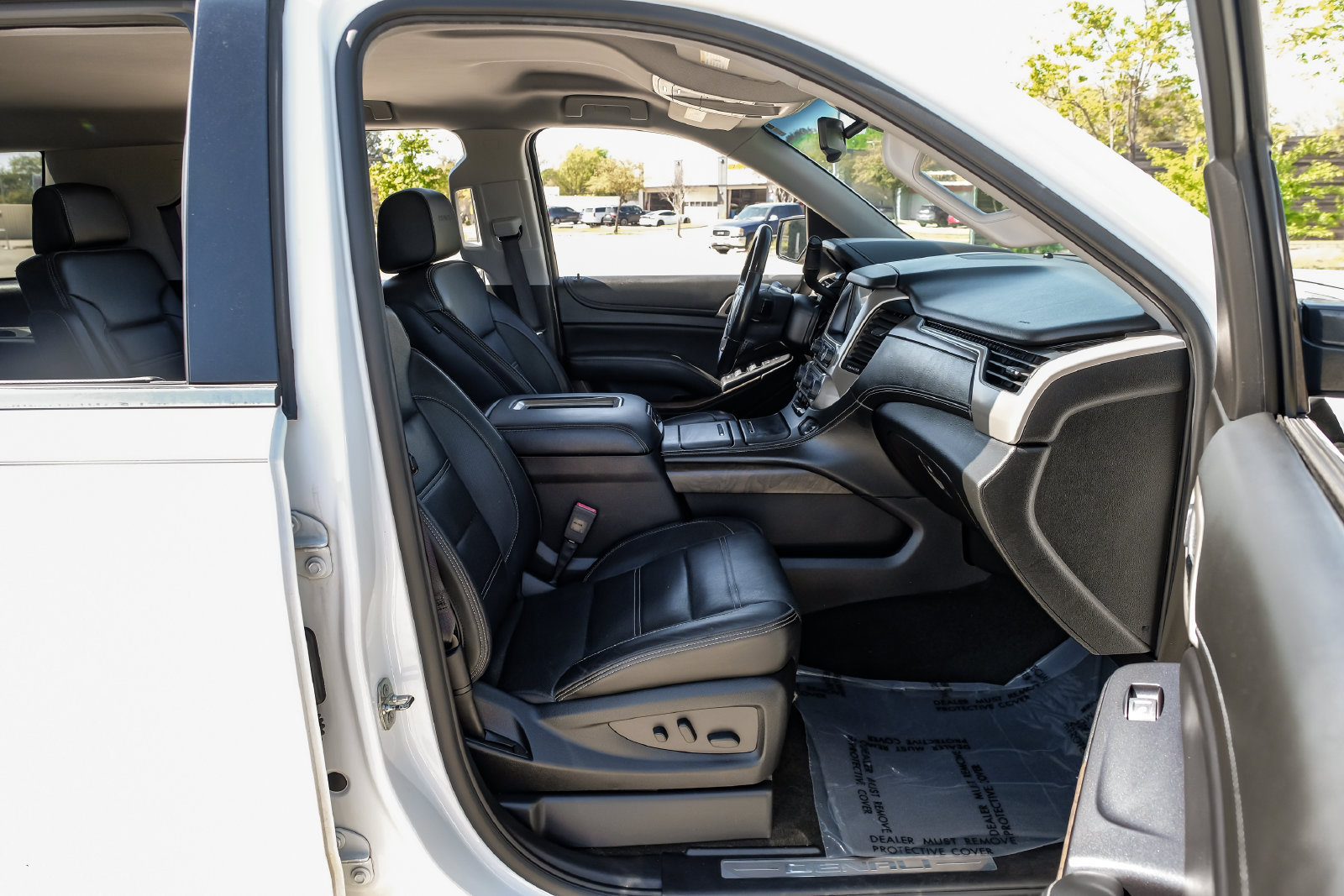 Used 2018 GMC Yukon Denali RWD image 37