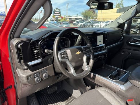 Used 2024 Chevrolet Silverado 2500 LTZ w/ LTZ Convenience Package AWD/4WD image 42