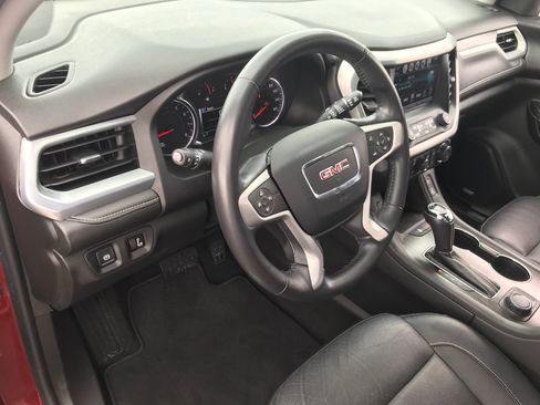 Used 2018 GMC Acadia SLT FWD image 10