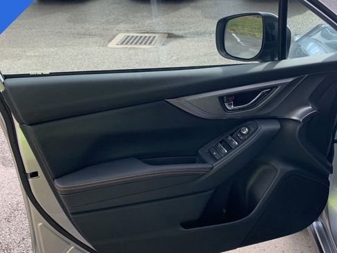 Certified 2022 Subaru Crosstrek 2.5i Limited w/ Moonroof Package 1 image 3